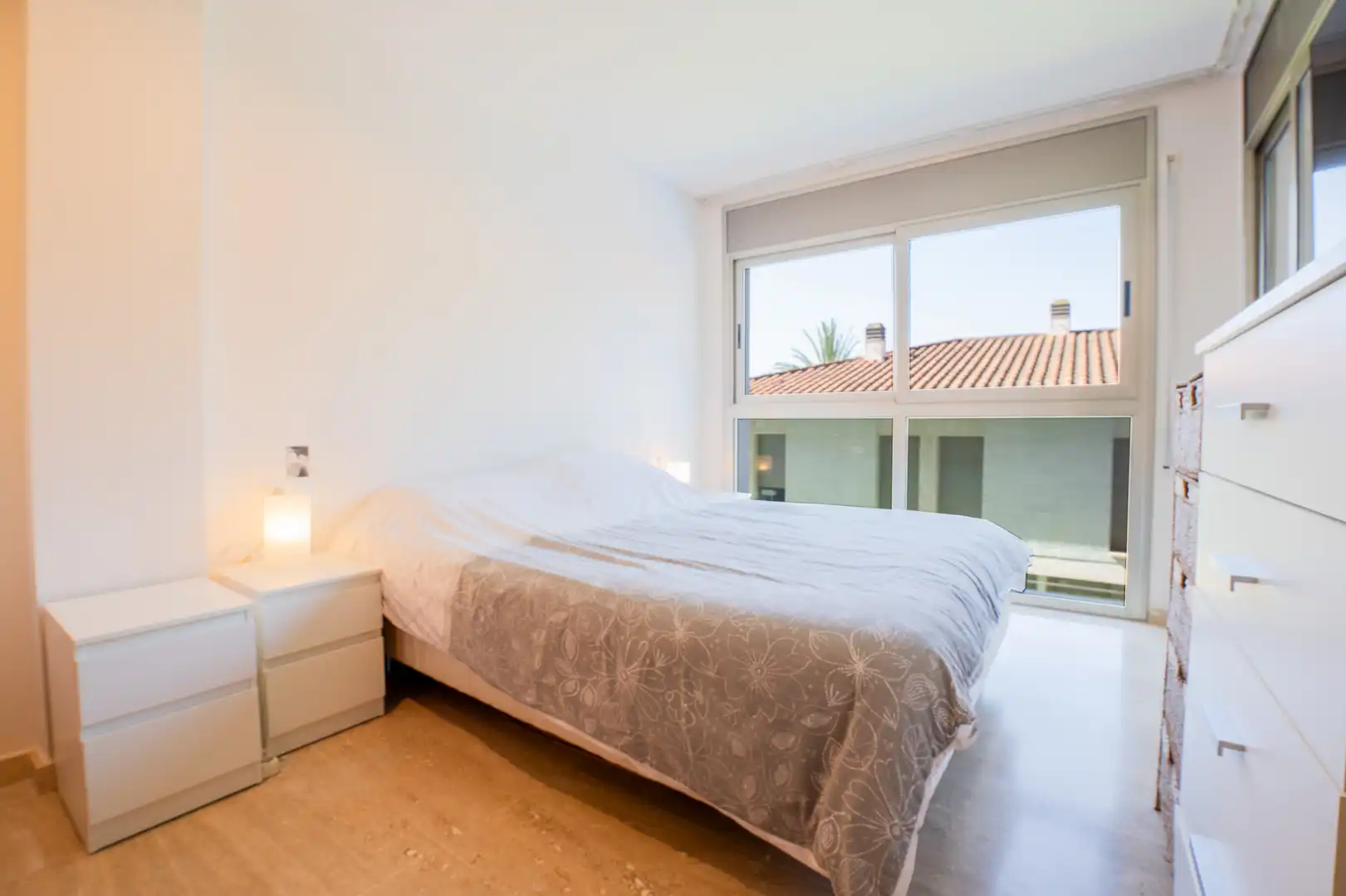 Habitación de Apartamento en venta en Castell d'Aro, Platja d'Aro i s'Agaró con Aire acondicionado, Calefacción y Terraza