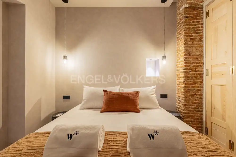 Bedroom of Flat for rent in Madrid  with Air Conditioner, Heating and Furnished