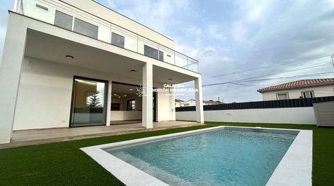 Foto 5 de Casa o xalet en venda a Francesc Pujol, 1, La Franquesa - Oasis Park, El Vendrell