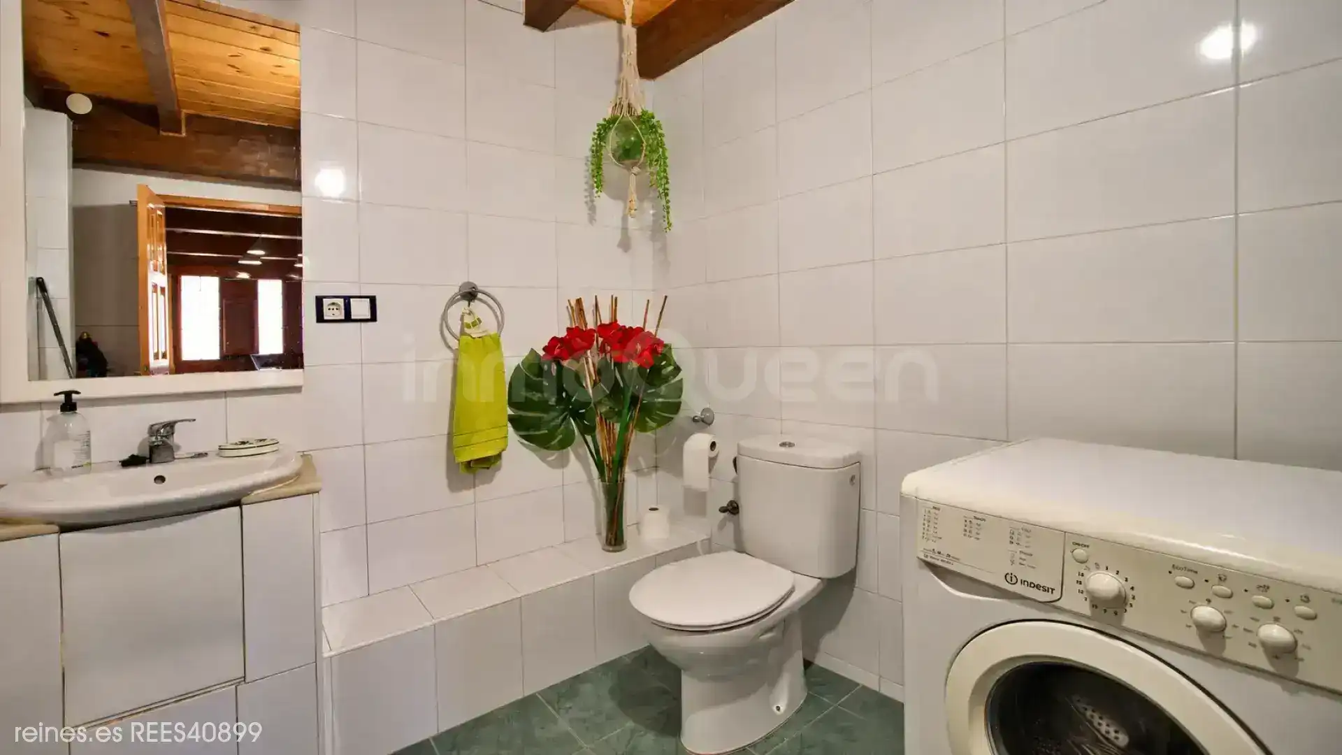 Bathroom of Houses for sale in Ribadedeva  with Heating and Terrace