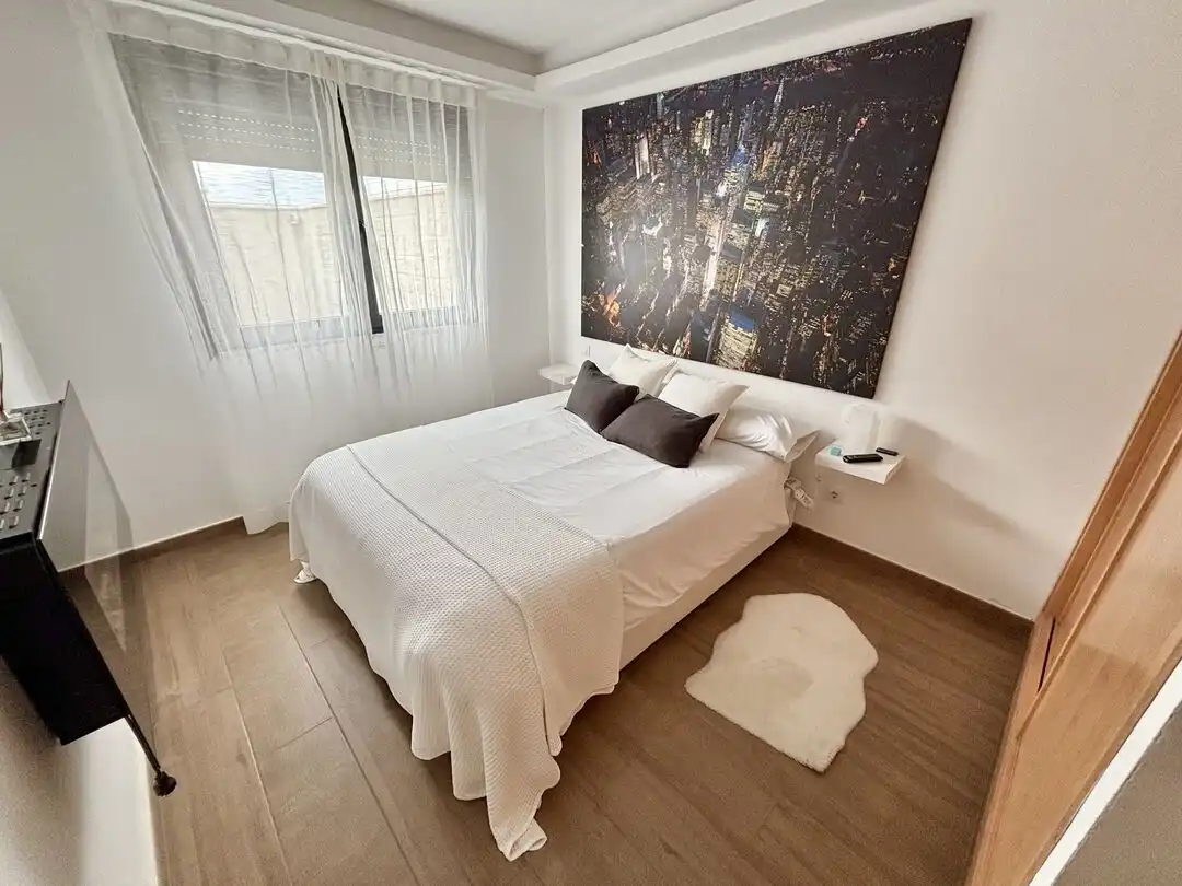 Habitación de Casa adosada en venta en Olías del Rey con Aire acondicionado, Calefacción y Piscina