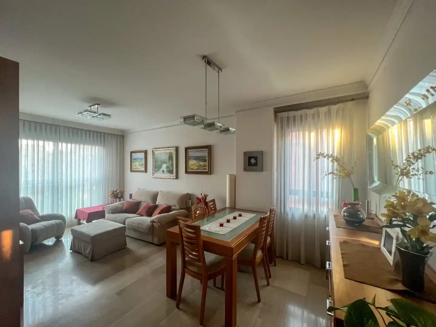 Wohnzimmer von Wohnung zum Verkauf in  Madrid Capital mit Klimaanlage und Schwimmbad