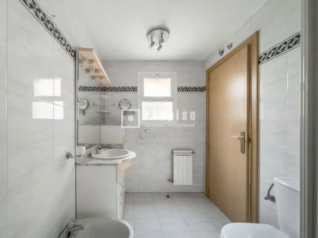 Baño de Casa o chalet en venta en Rivas-Vaciamadrid con Calefacción, Jardín privado y Trastero