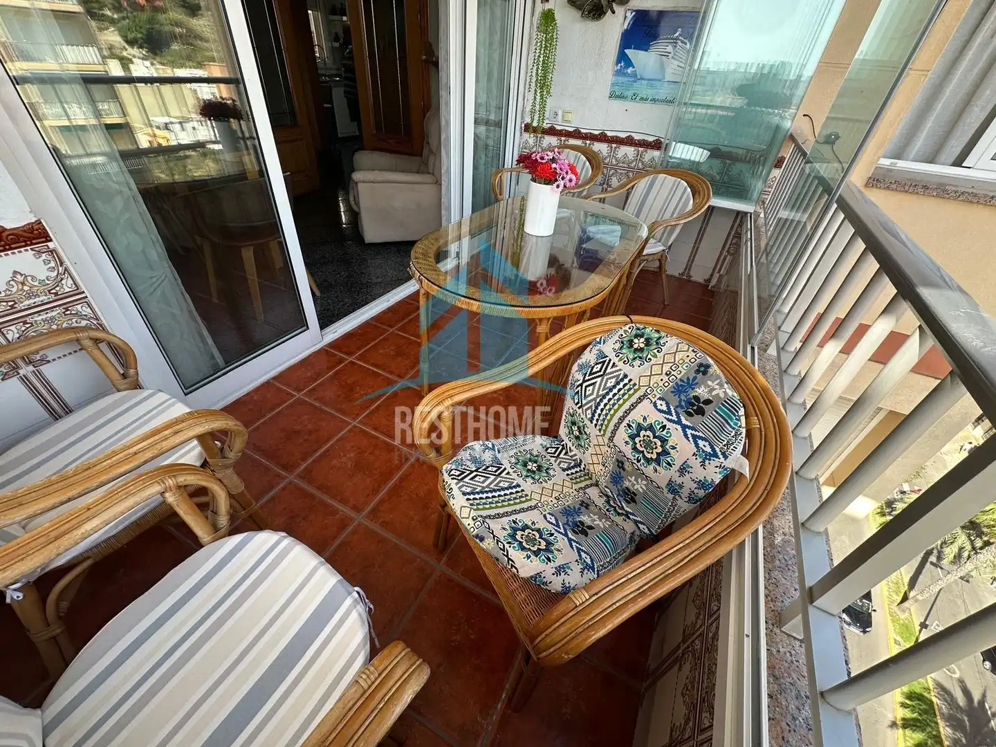 Terrasse von Wohnung zum Verkauf in Cullera mit Klimaanlage, Privatgarten und Terrasse