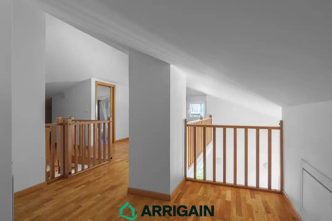 Piso en venta en Donostia - San Sebastián  con Calefacción, Terraza y Alarma