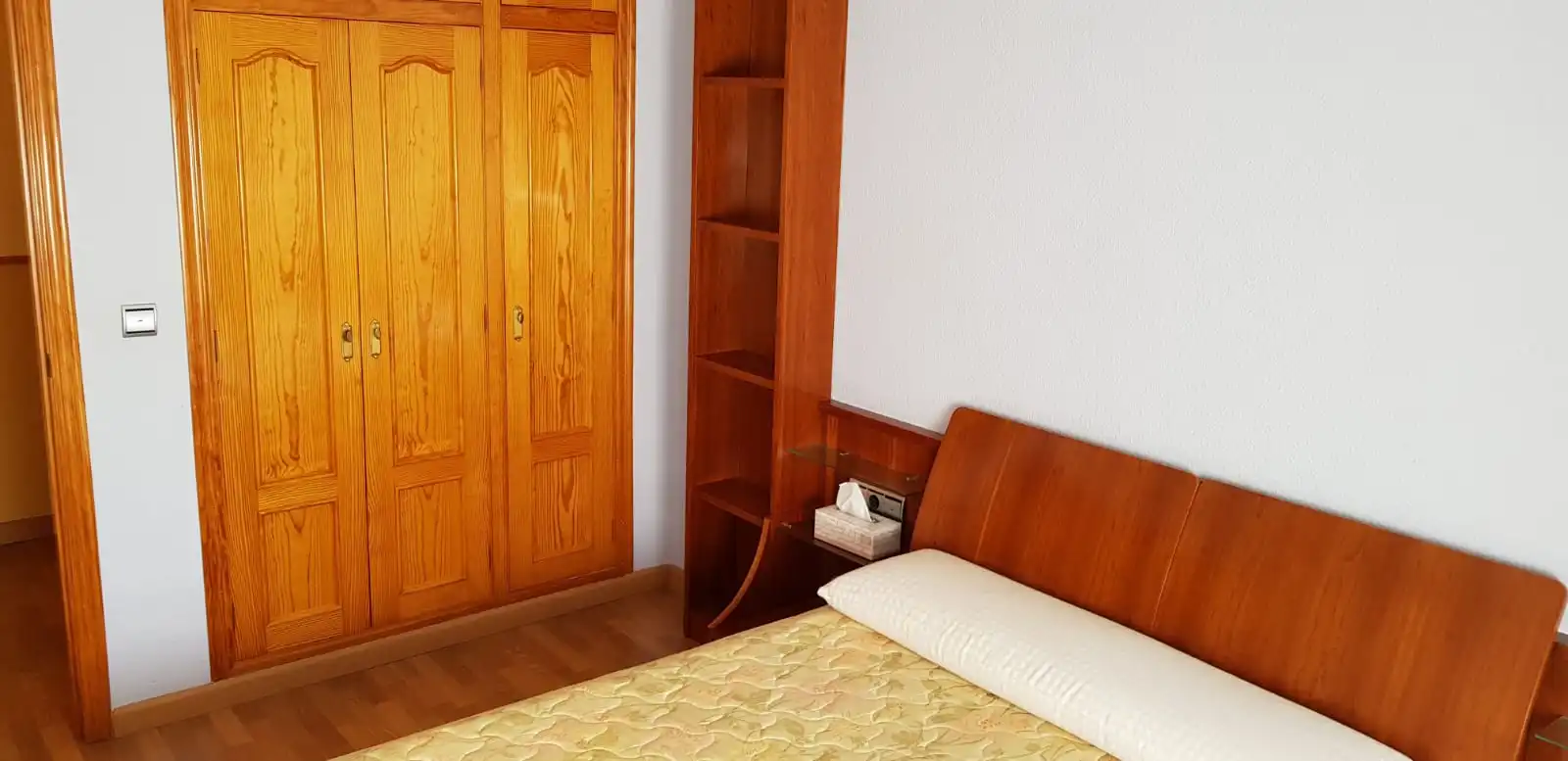Schlafzimmer von Wohnungen zur Miete in Albacete mit Heizung, Parkett und Abstellraum