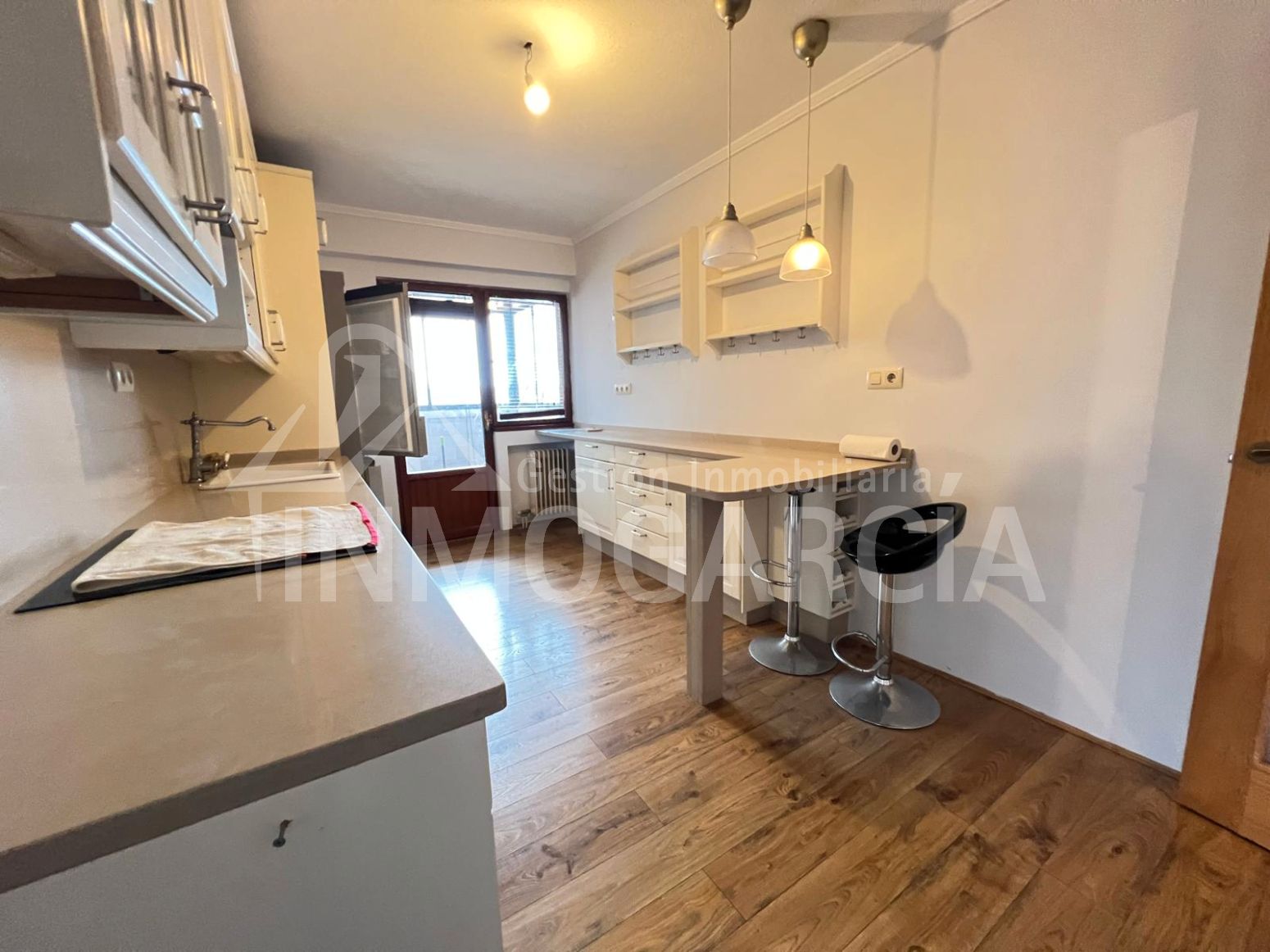 Kitchen of Flat for sale in Avilés  with Heating, Parquet flooring and Terrace