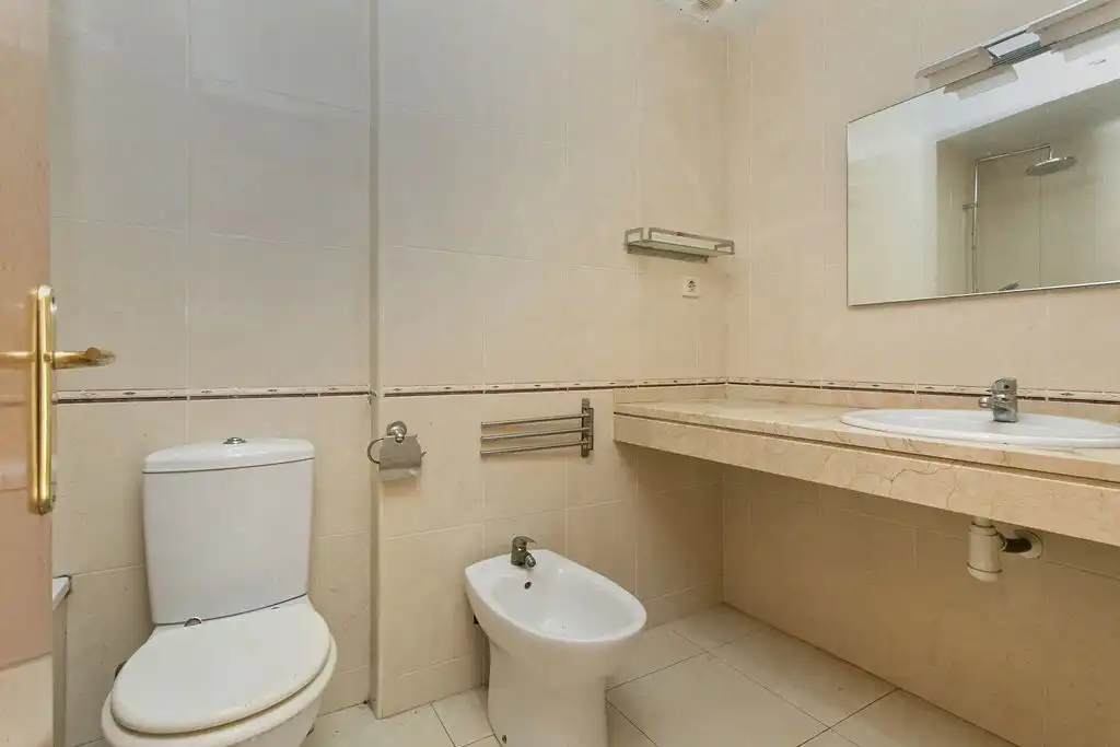 Bathroom of Duplexes for sale in Manresa