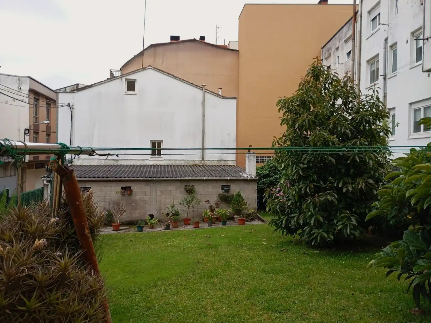 Jardí de Casa o xalet en venda en Arteixo amb Calefacció
