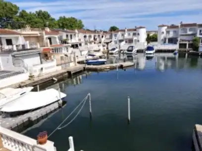 Adosado en venta en Segre - Ebre - Ter
