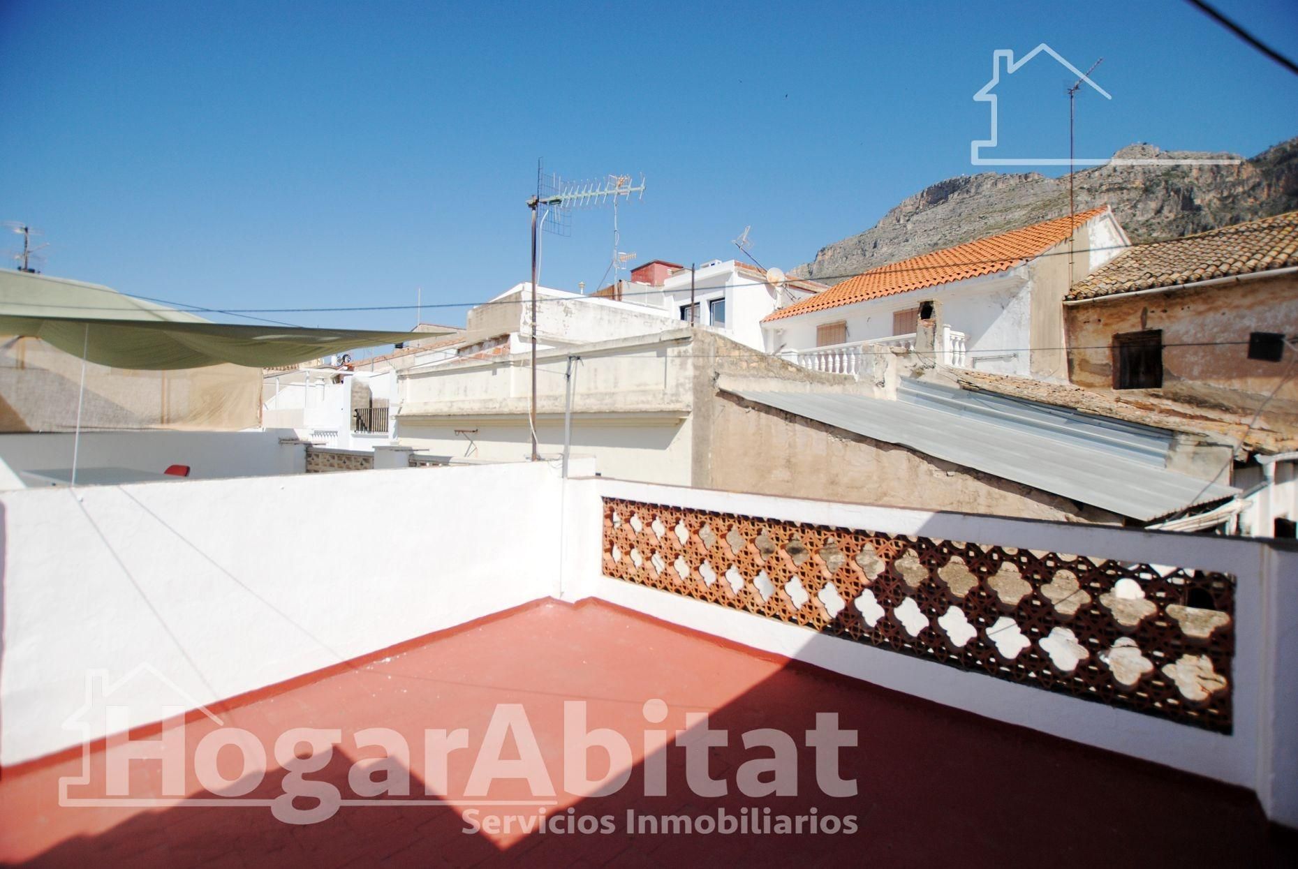 Exterior view of House or chalet for sale in Tavernes de la Valldigna  with Heating, Terrace and Storage room