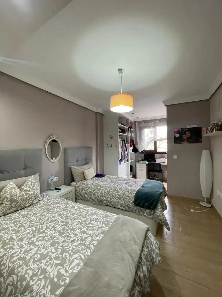 Habitación de Casa adosada en venta en Melilla con Aire acondicionado, Jardín privado y Terraza