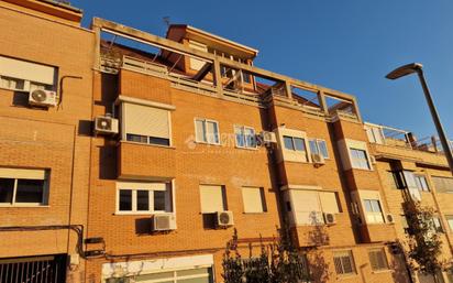 Vista exterior de Pis en venda en  Madrid Capital amb Aire condicionat i Calefacció