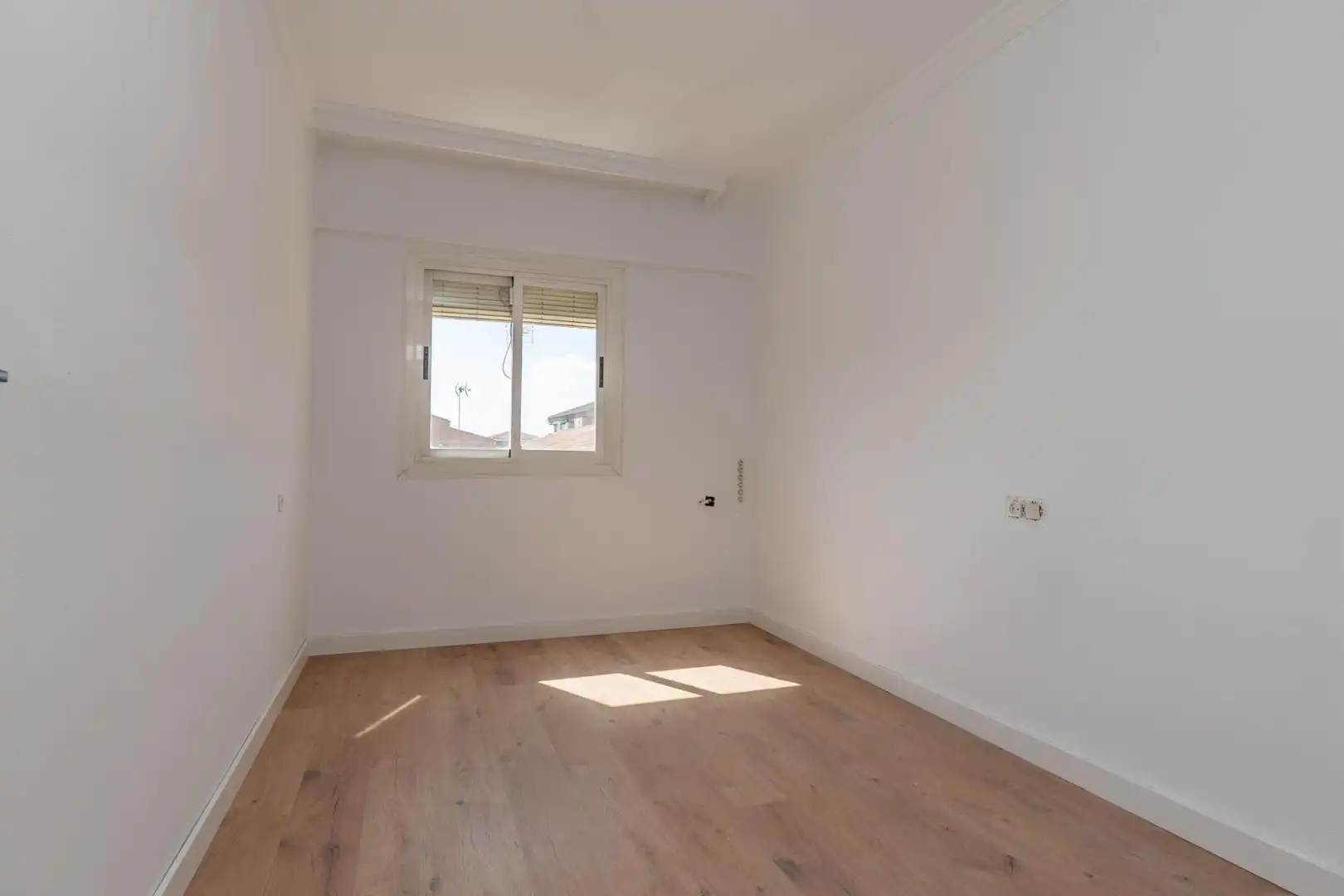 Habitación de Piso en venta en Armilla con Balcón