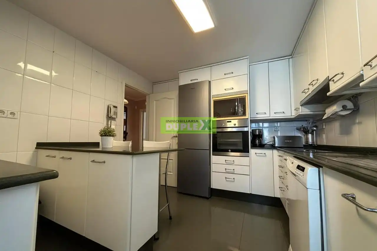 Piso con ascensor en venta en Centro - Echegaray, imagen 4