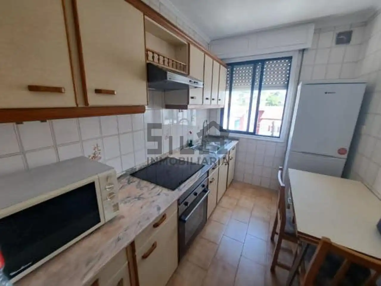 Kitchen of Flat for rent in Ourense Capital   with Heating, Parquet flooring and Storage room