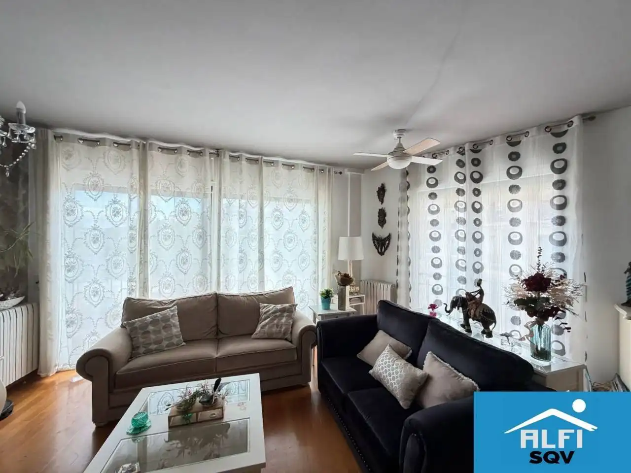 Sala d'estar de Pis en venda en Sant Quirze del Vallès amb Aire condicionat, Calefacció i Parquet