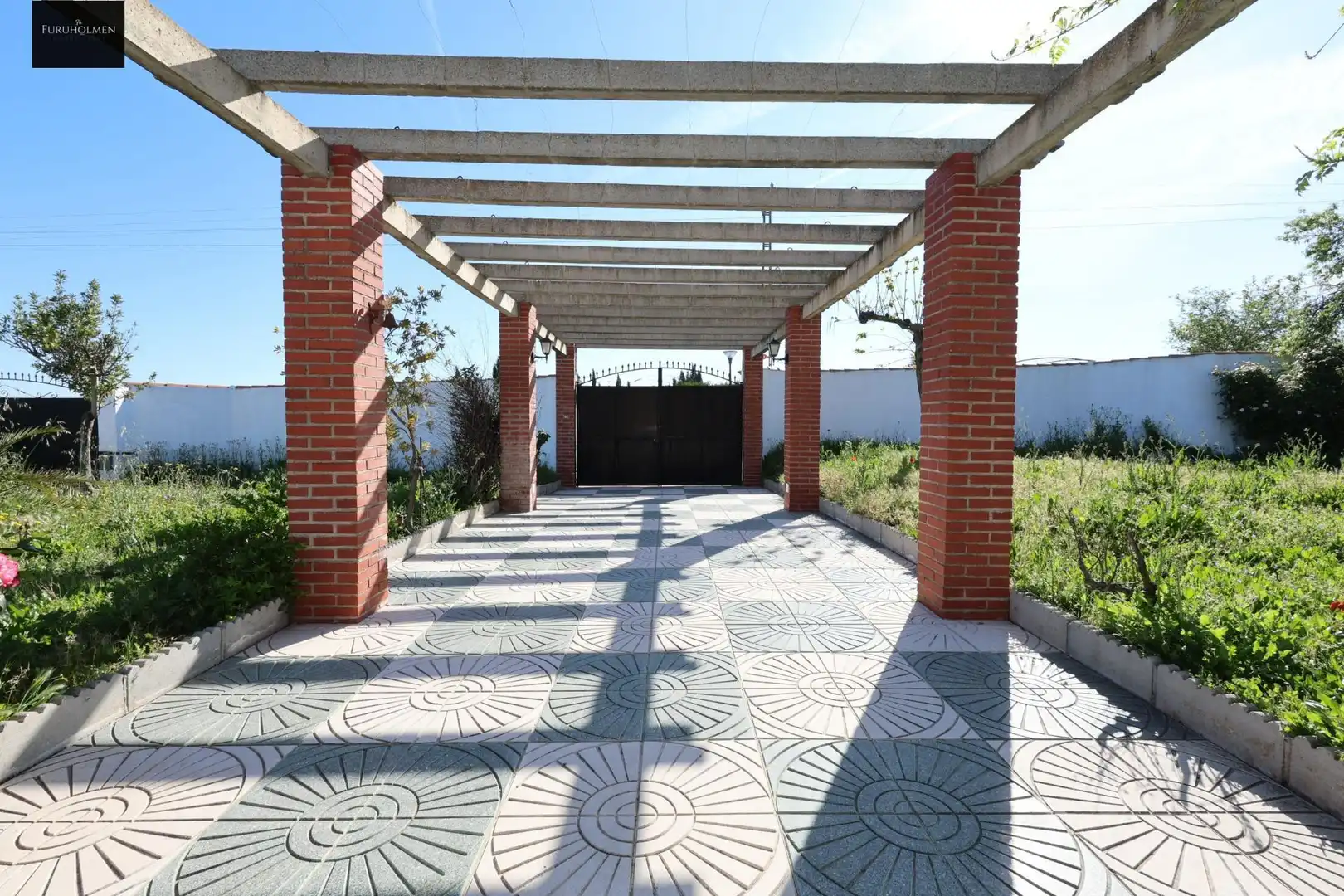 Casa en venta en MORALEDA DE ZAFAYONA