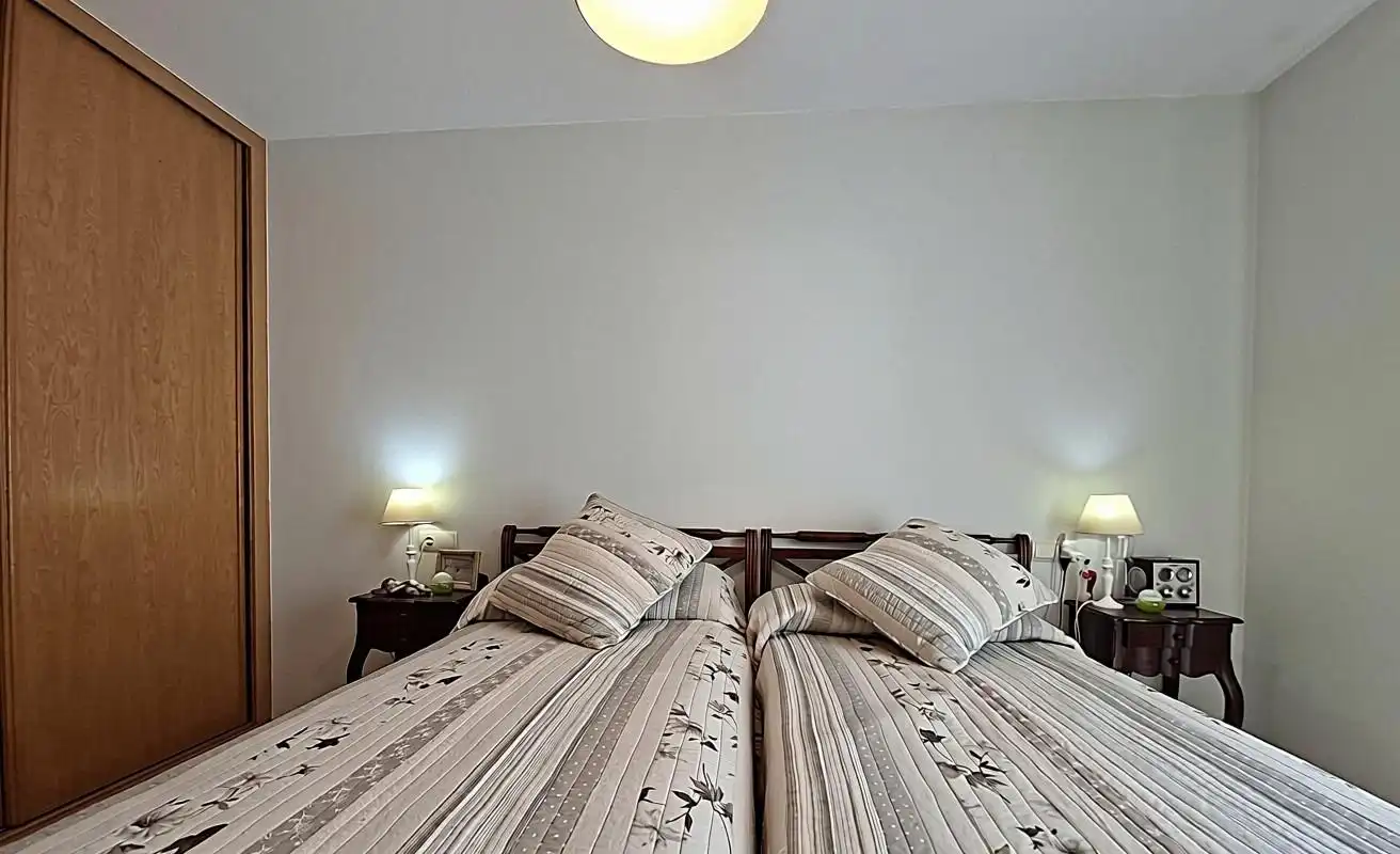 Bedroom of Flat for sale in Vilagarcía de Arousa  with Heating, Private garden and Terrace