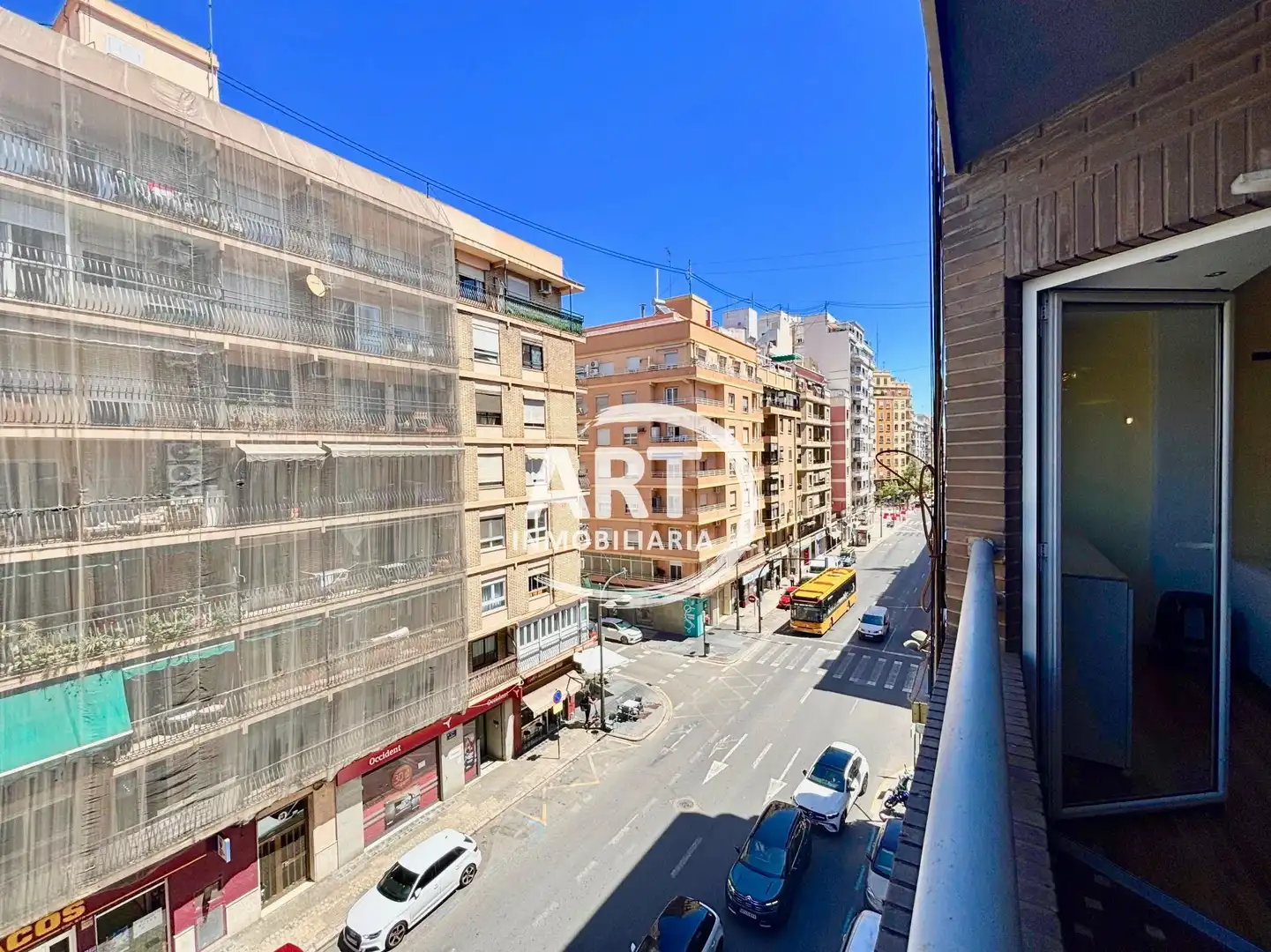 Vista exterior de Piso en venta en Valencia con Aire acondicionado, Calefacción y Amueblado