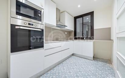 Kitchen of Flat for sale in Reus  with Air Conditioner, Heating and Balcony