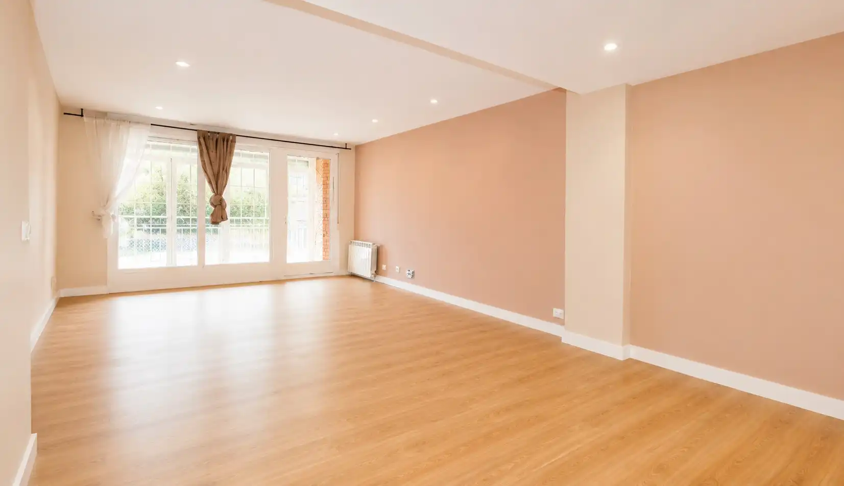 Piso en venta en Móstoles con Calefacción, Jardín privado y Terraza