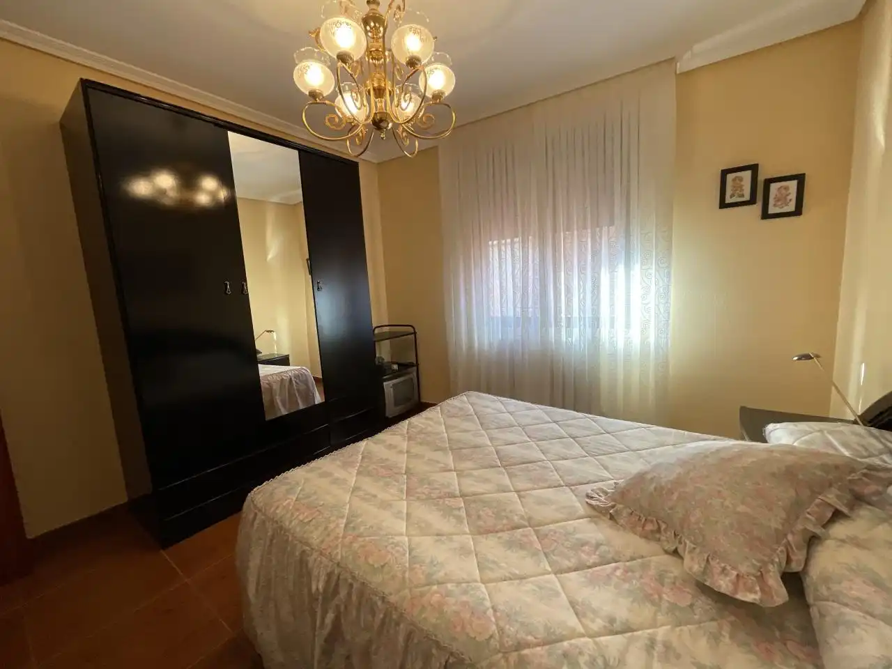 Habitación de Casa o chalet en venta en Alesanco con Terraza, Trastero y Amueblado