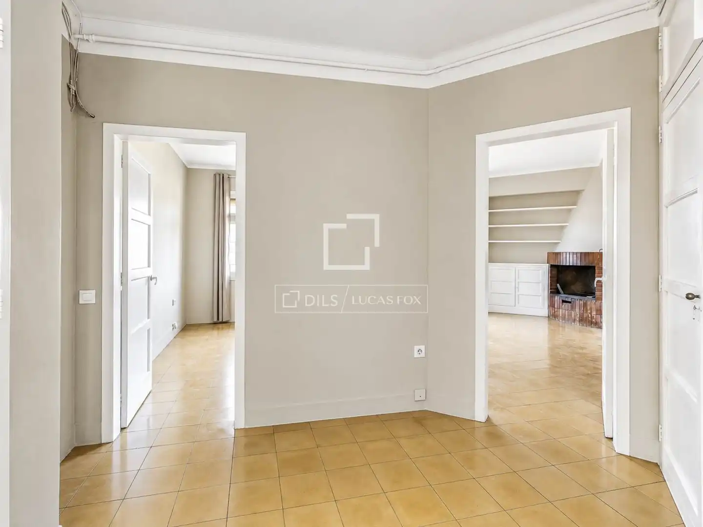 Flat for sale in Eixample