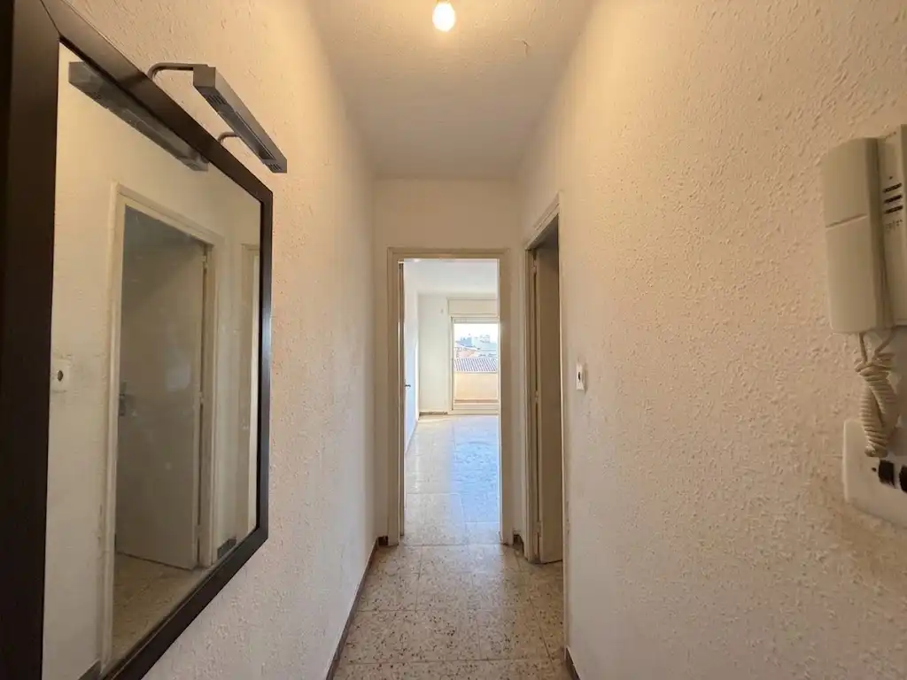 Piso en venta en Terrassa con Terraza