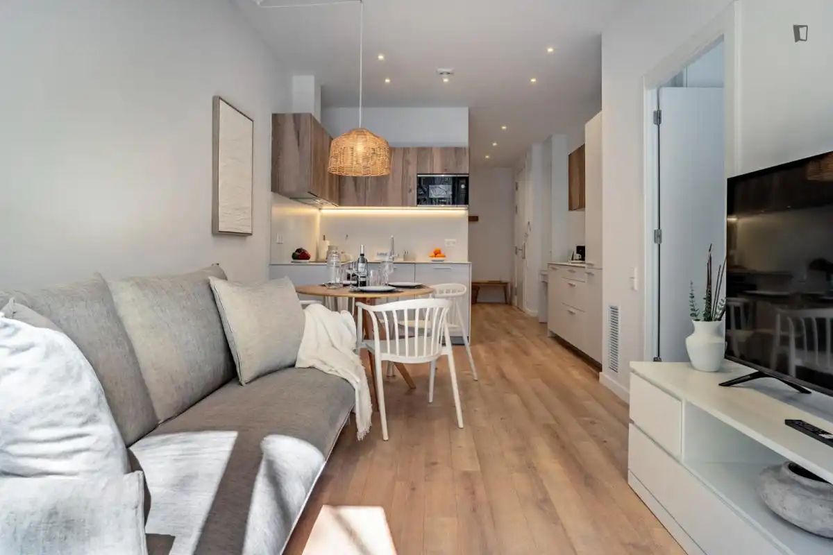 Apartment with lift to rent in Eixample, imagen 2