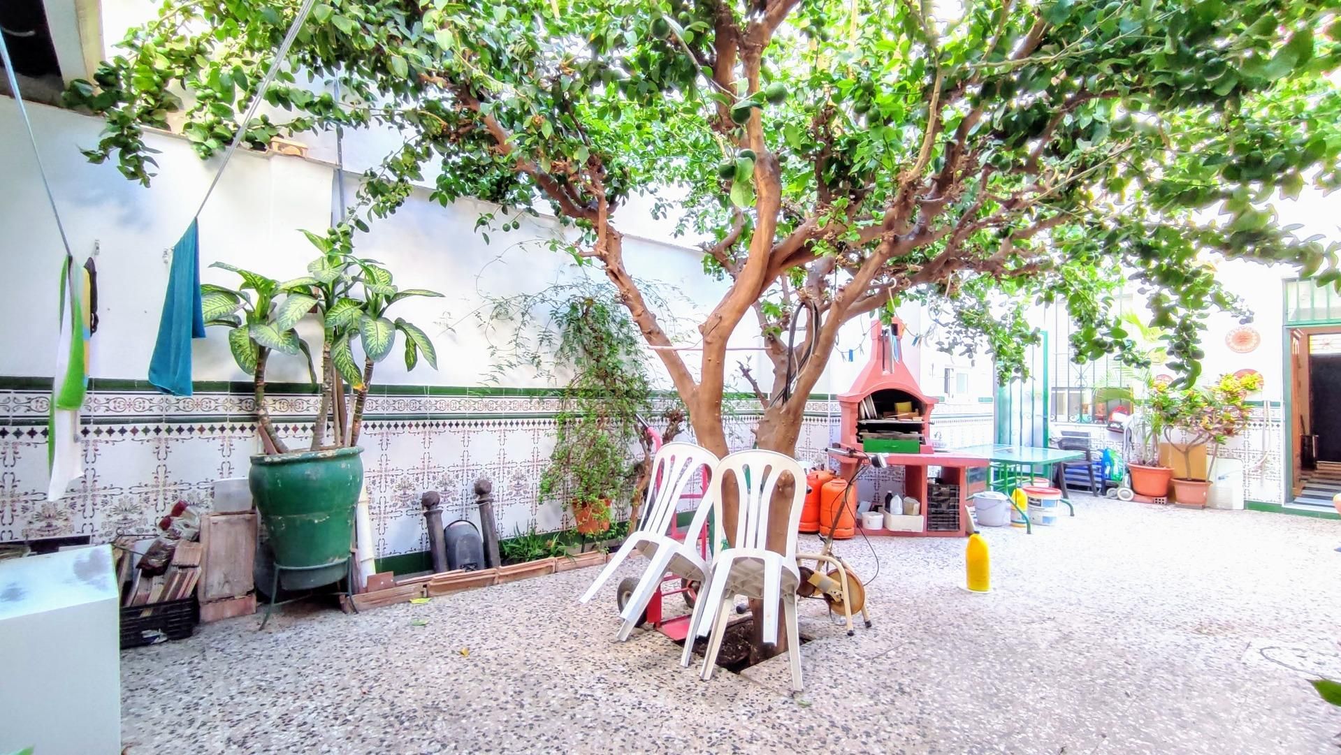 Jardí de Casa o xalet en venda en Málaga Capital amb Aire condicionat, Calefacció i Jardí privat