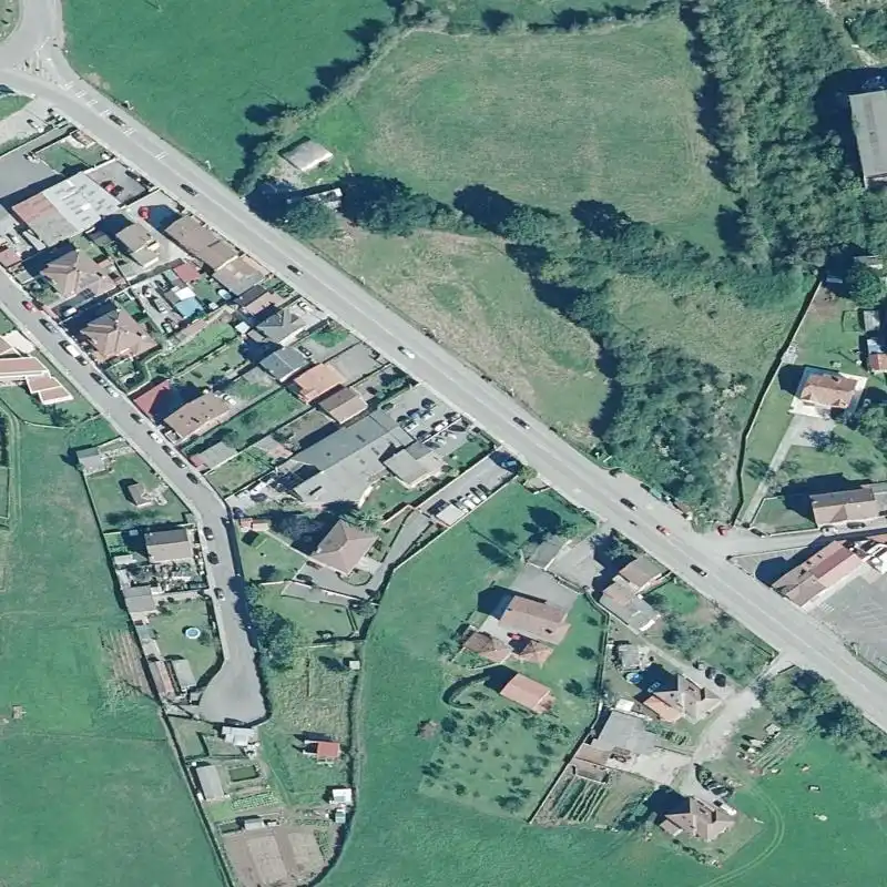 Vista exterior de Piso en venta en Llanera, Asturias