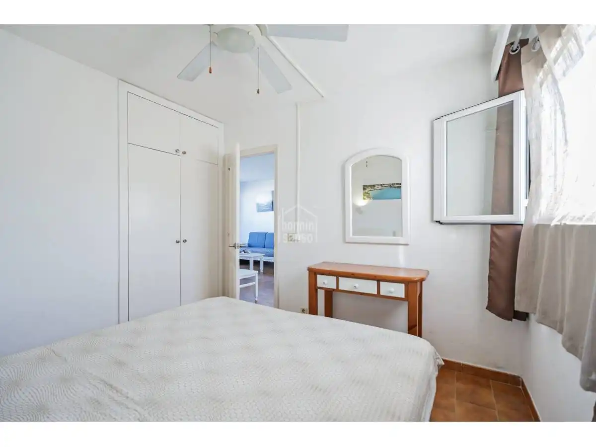 Dormitori de Apartament en venda en Es Mercadal amb Jardí privat, Terrassa i Piscina