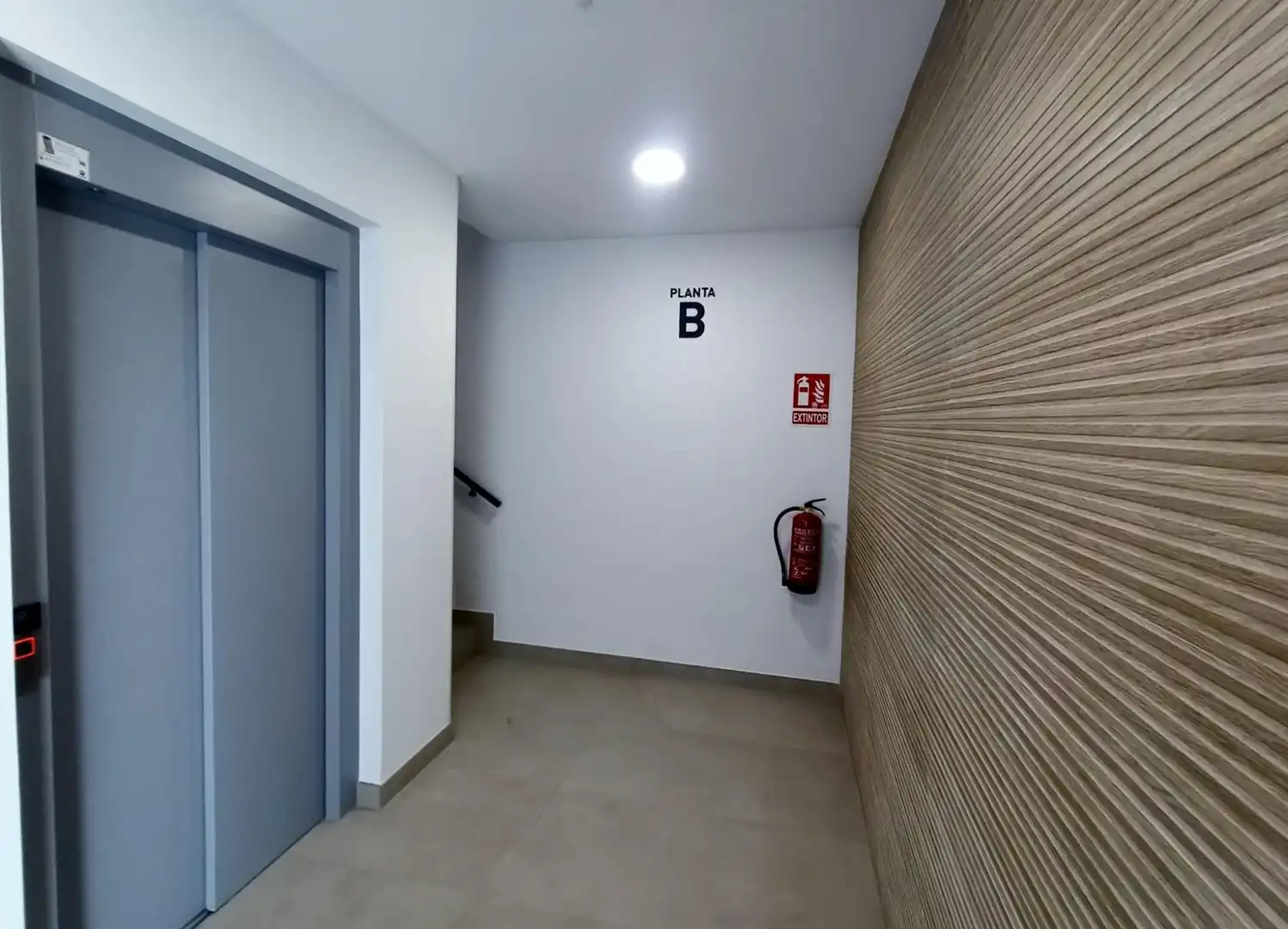 Apartment mit Pool zum Verkauf in La Carihuela - Los Nidos, imagen 2