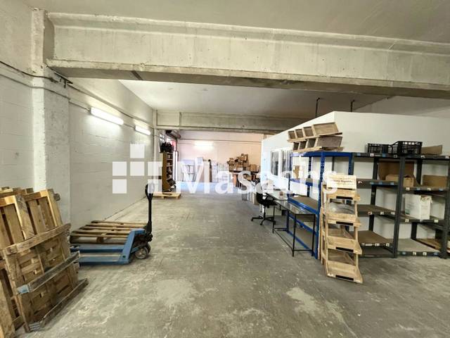 Nave industrial en Alquiler en Can Rosés