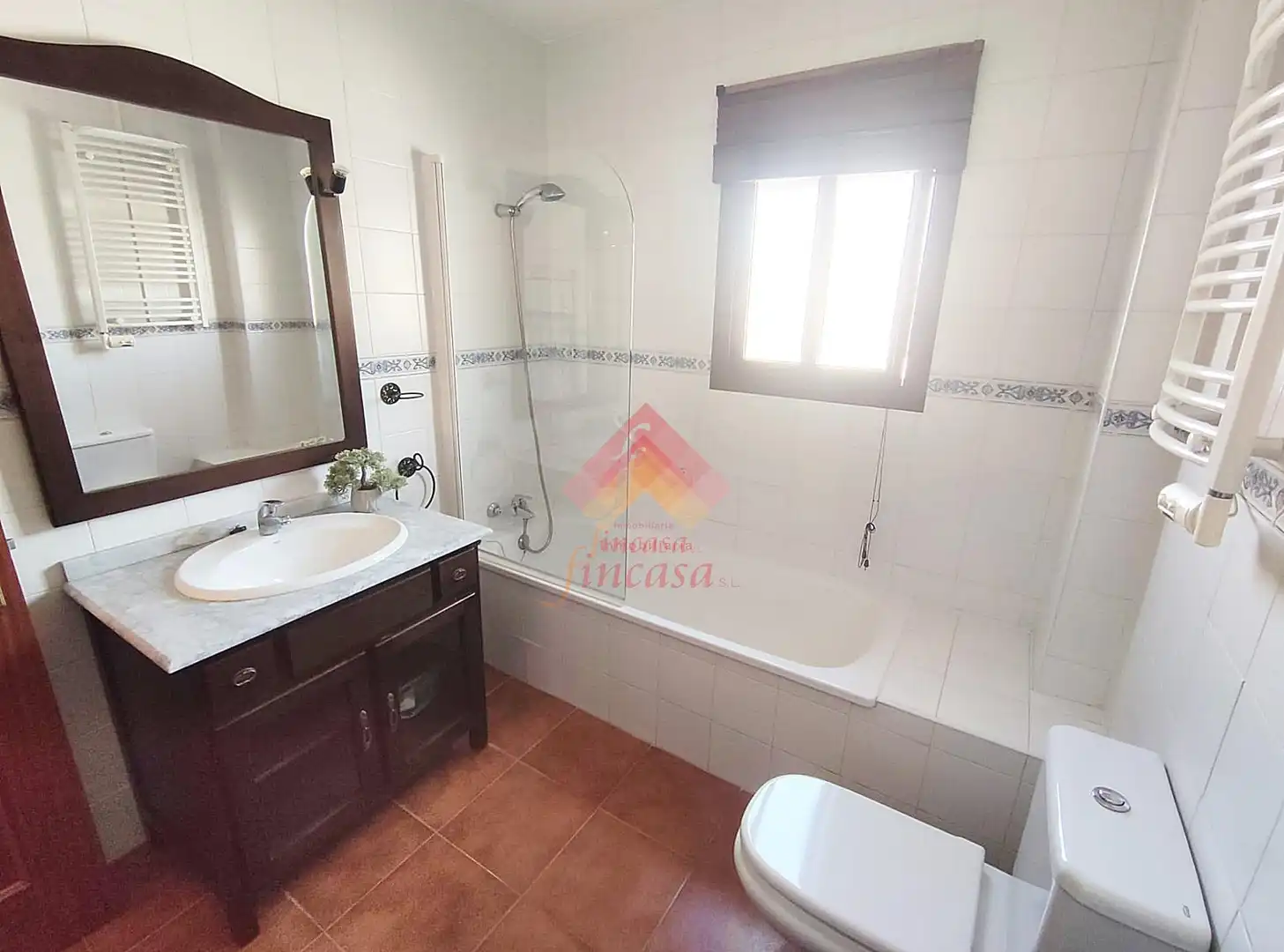 Bany de Casa o xalet de lloguer en Ronda amb Calefacció, Moblat i Balcó