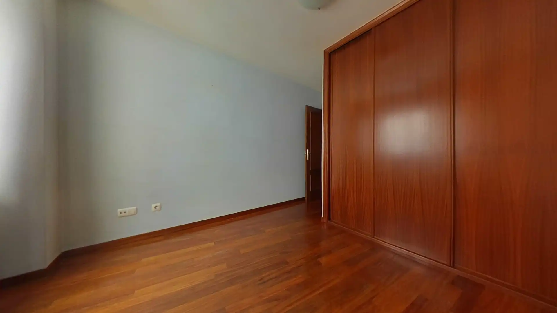 Habitación de Piso en venta en Vigo 