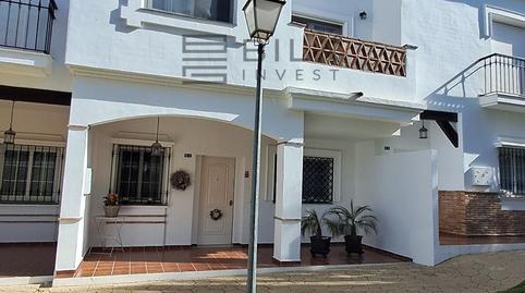 Foto 2 de Casa adosada en venta en Lauro Golf, Alquería - Torrealquería, Málaga