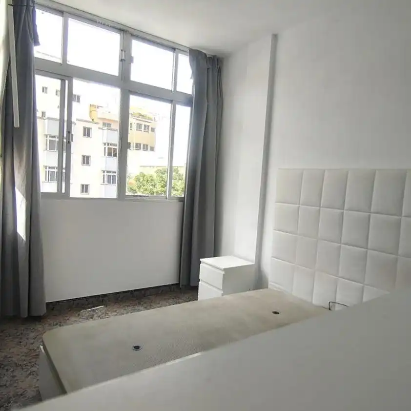 Dormitori de Apartament de lloguer en Telde amb Traster i Moblat