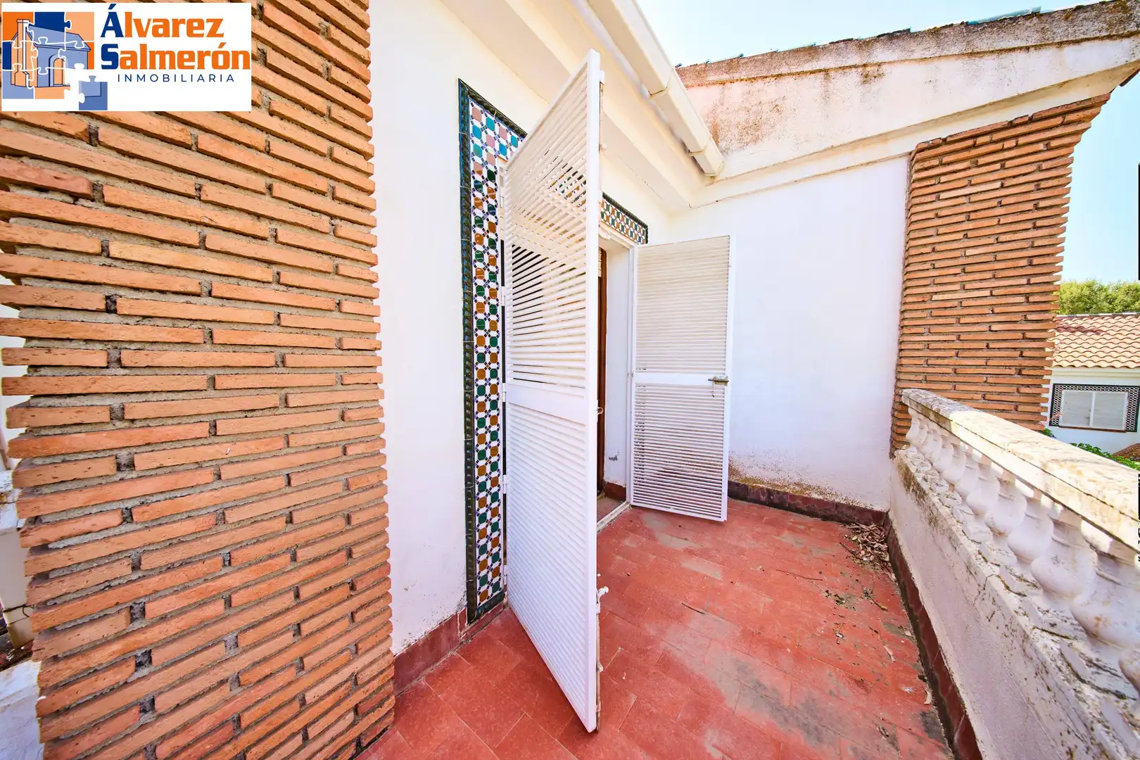 Vista exterior de Casa o chalet en venta en Villa de Otura con Jardín privado y Terraza