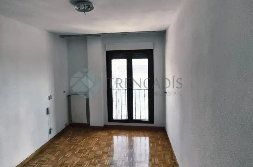 Piso con ascensor en venta en AV NTRA SEÑORA DE VALVANERA  Pl: Pt:D  MADRID (MADRID), imagen 3