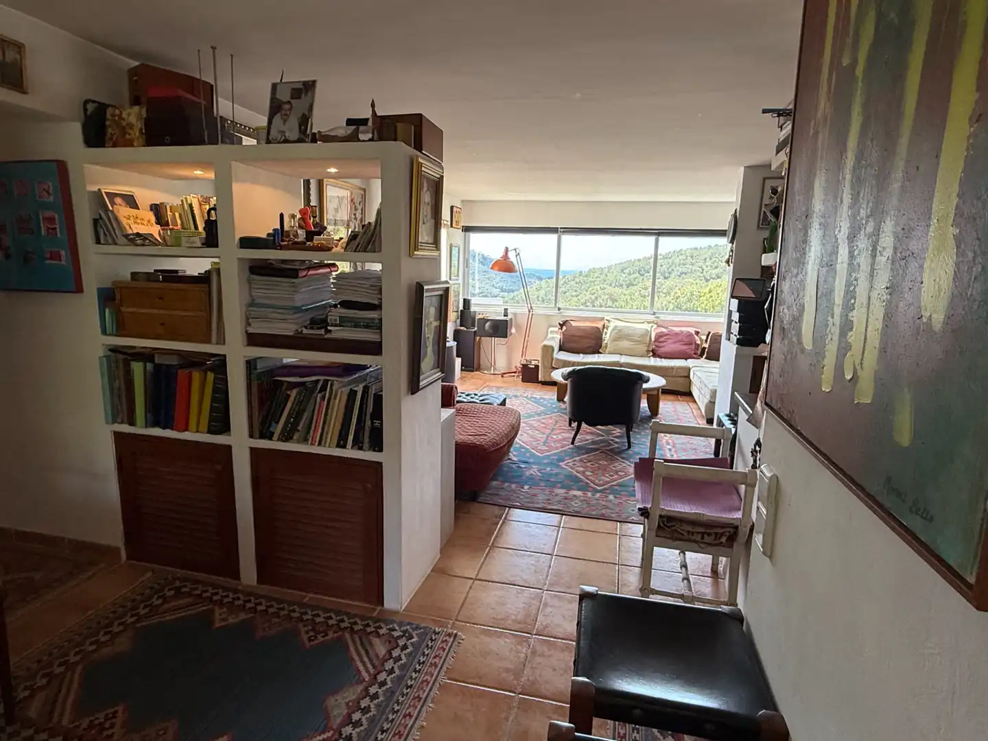 Wohnzimmer von Dachboden zum Verkauf in Santa Eulària des Riu mit Klimaanlage, Heizung und Terrasse