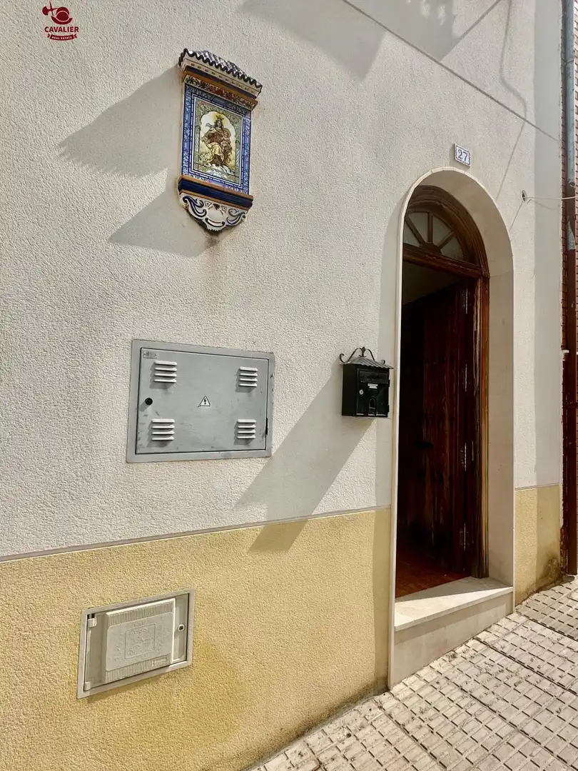 Vista exterior de Casa adosada en venta en Doña Mencía con Calefacción, Terraza y Trastero
