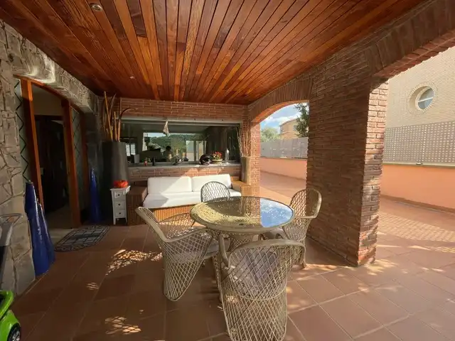 Chalet con terraza en venta en Viladecavalls, imagen 4