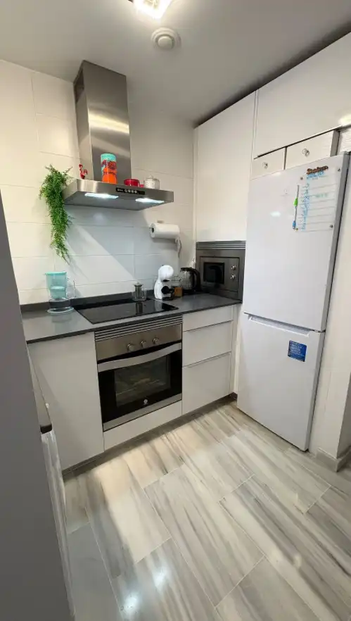 Piso con ascensor en venta en Playa de los Boliches, imagen 3