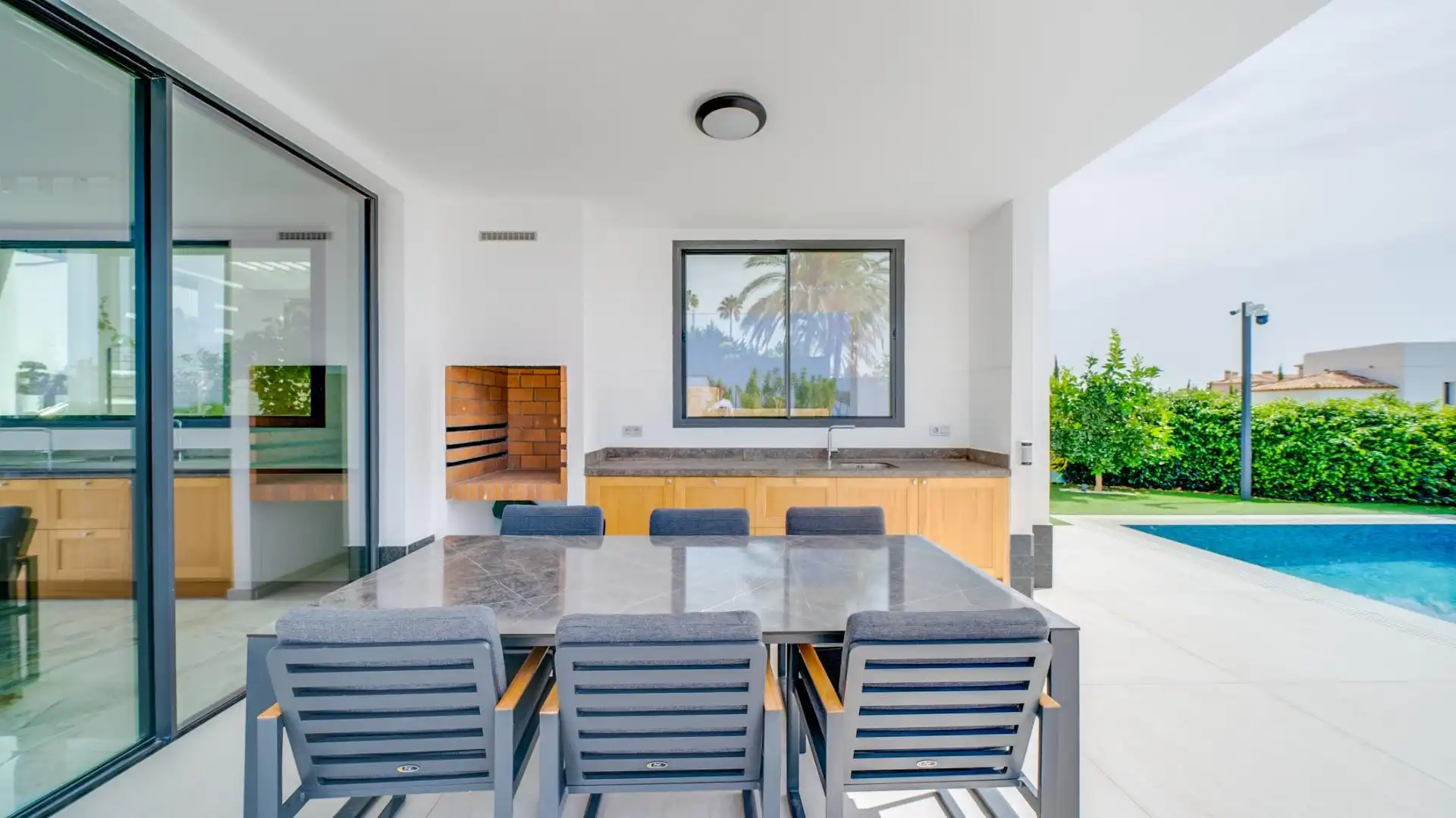 Villa mit Terrasse zum Verkauf in Golf Bahía, imagen 17