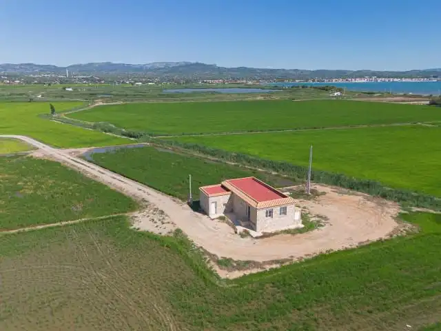 Country house zum Verkauf in L'Ampolla