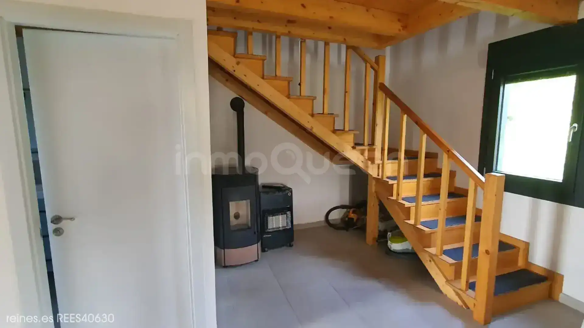 Houses for sale in Barreiros  with Air Conditioner, Heating and Private garden