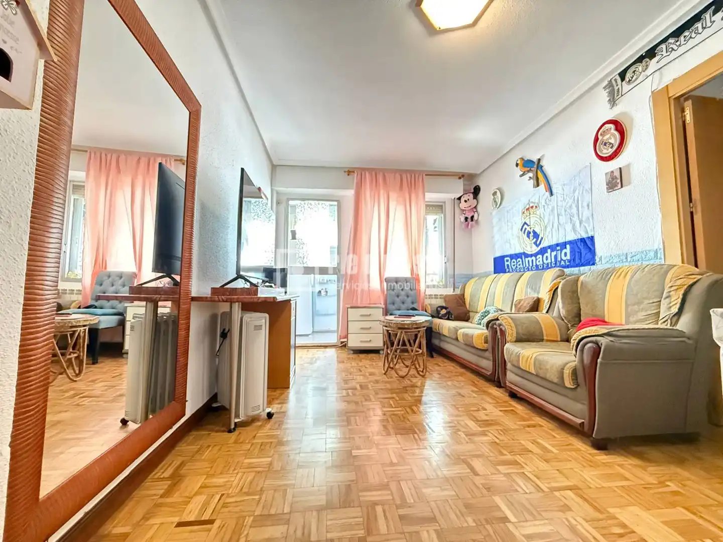 Sala d'estar de Pis en venda en Torrejón de Ardoz amb Calefacció, Parquet i Terrassa