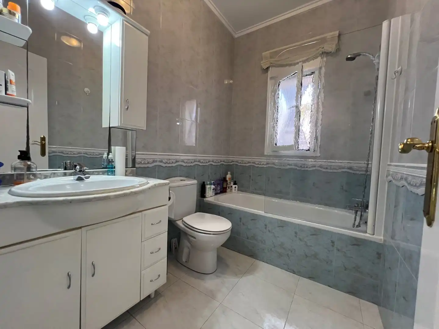Bathroom of Houses for sale in Rojales